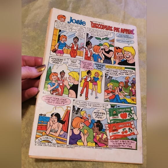 VINTAGE Archie Giant Series Magazine No. 476 Archie's Christmas Stocking - Picture 6 of 12